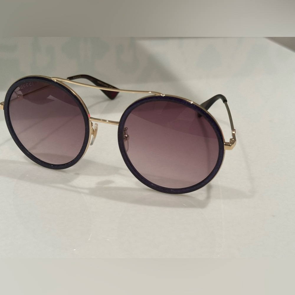 Gucci round navy sunglasses